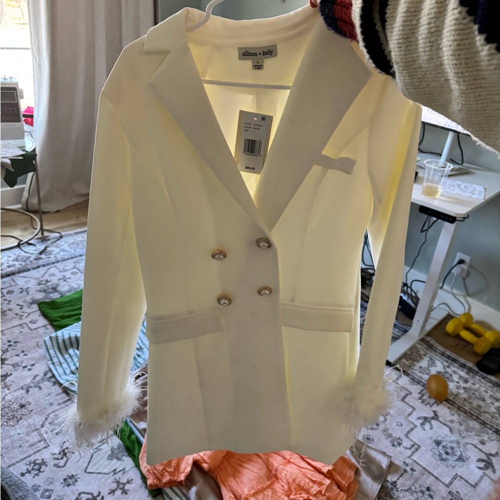 Elegant White Women's Blazer Dress  with Faux Fur Trim